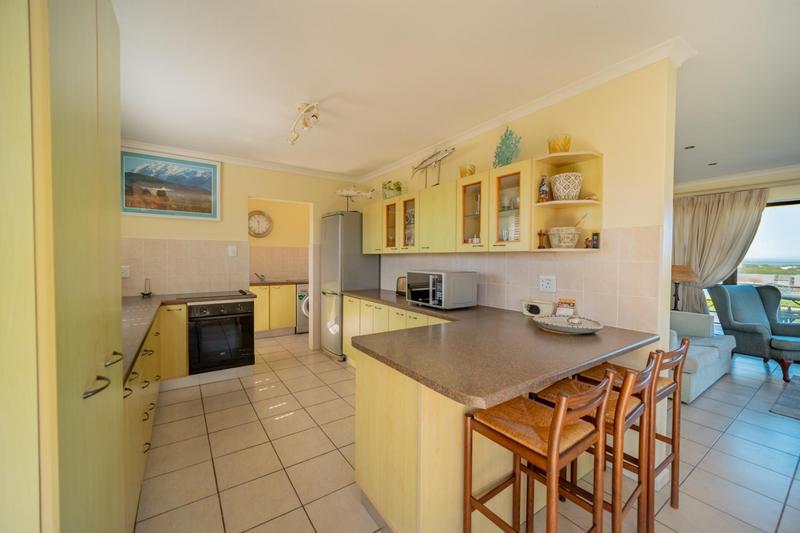 4 Bedroom Property for Sale in Aston Bay Eastern Cape